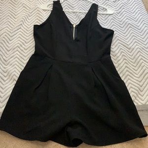 Summer romper black